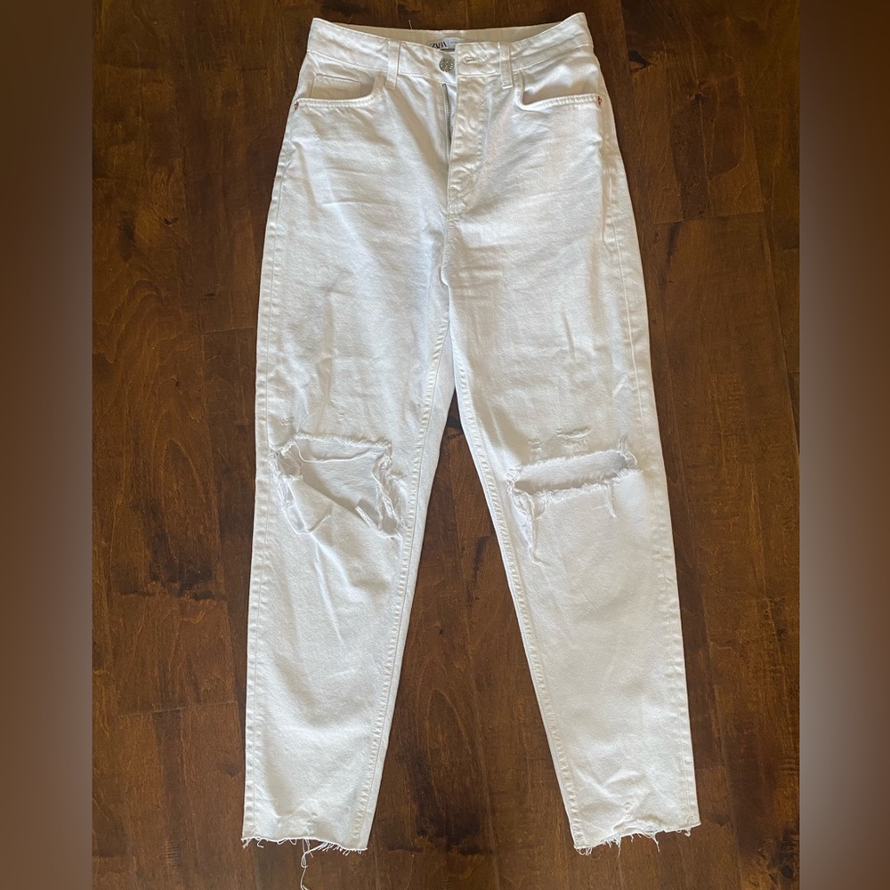 Zara ripped white mom jeans